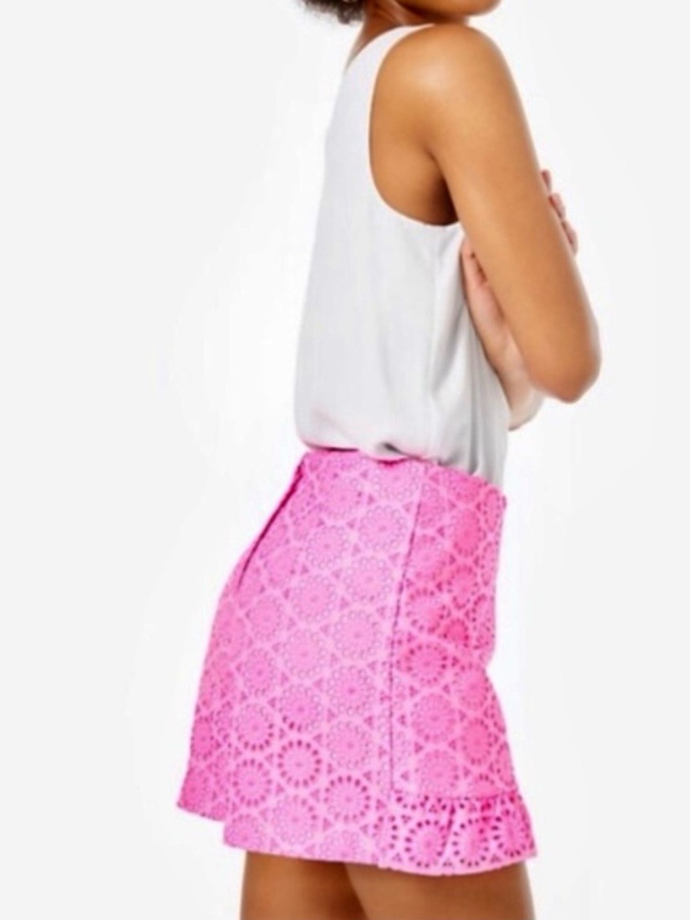 FAYE SKORT IN PROSECCO PINK NEON GEO EYELET - Picture 3 of 7
